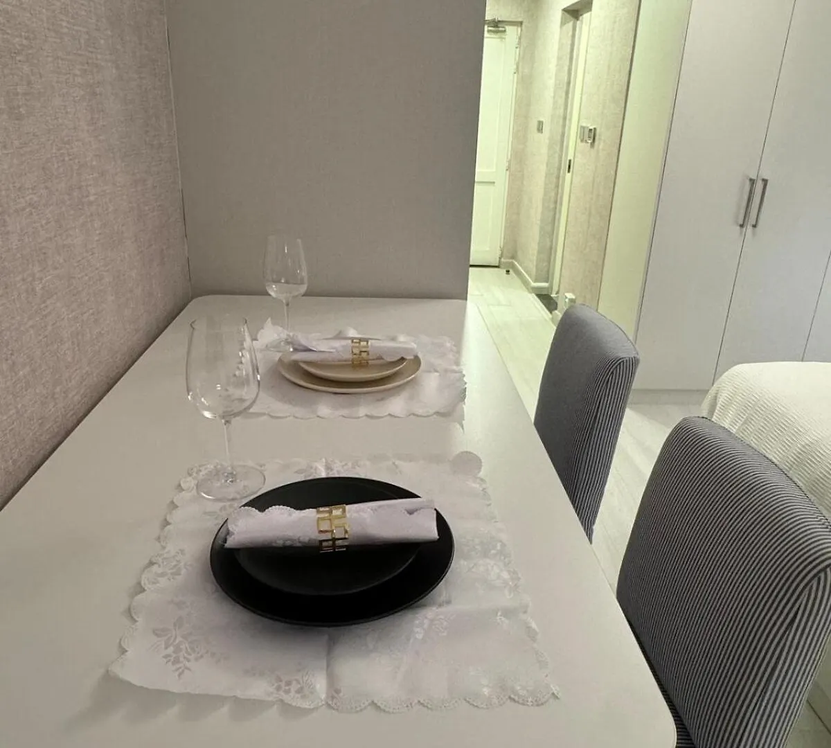 Deluxe Serene Views Studio In Dubai Palm Jumeirah 0*,  United Arab Emirates