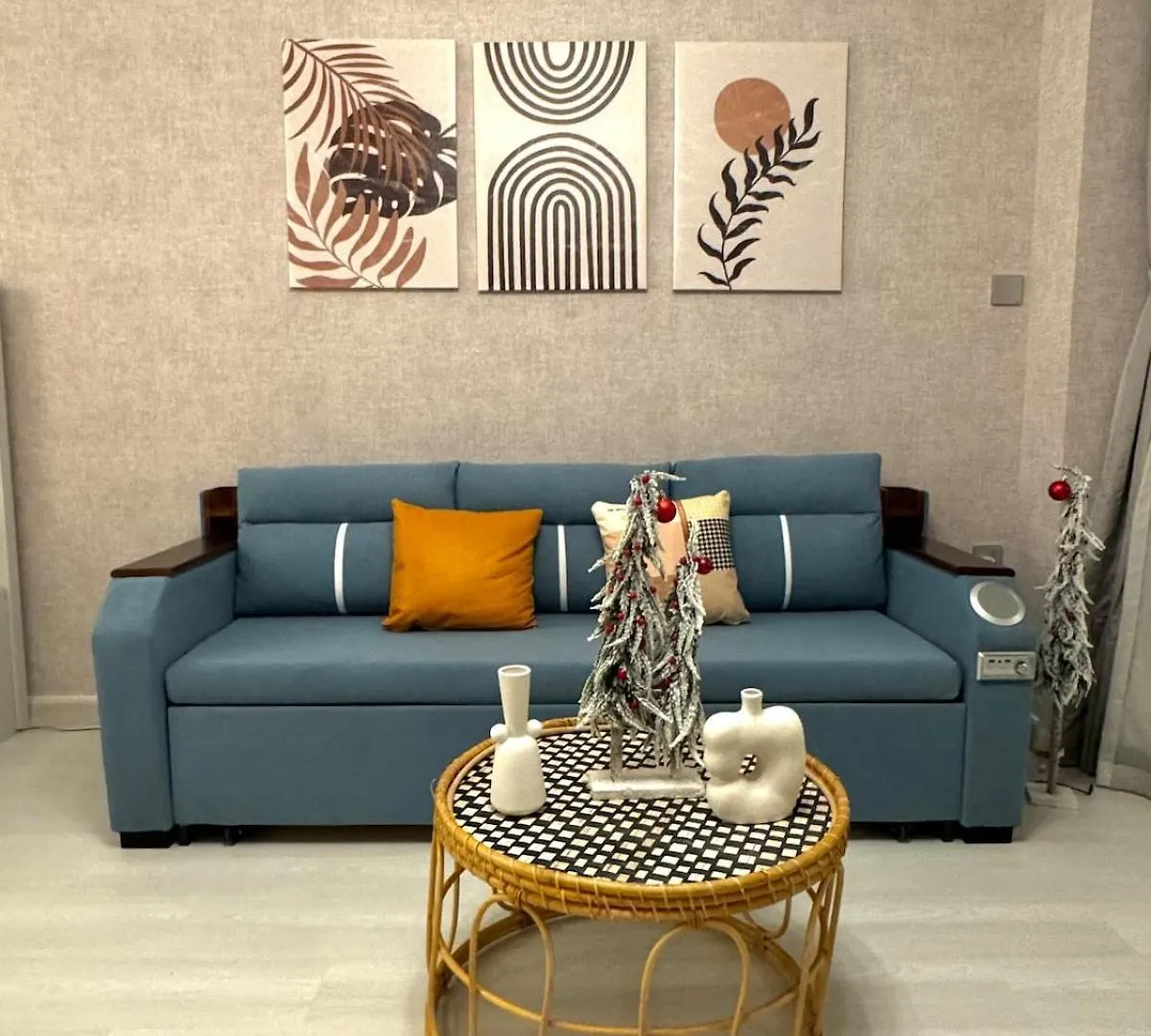 Deluxe Serene Views Studio In Dubai Palm Jumeirah 0*,